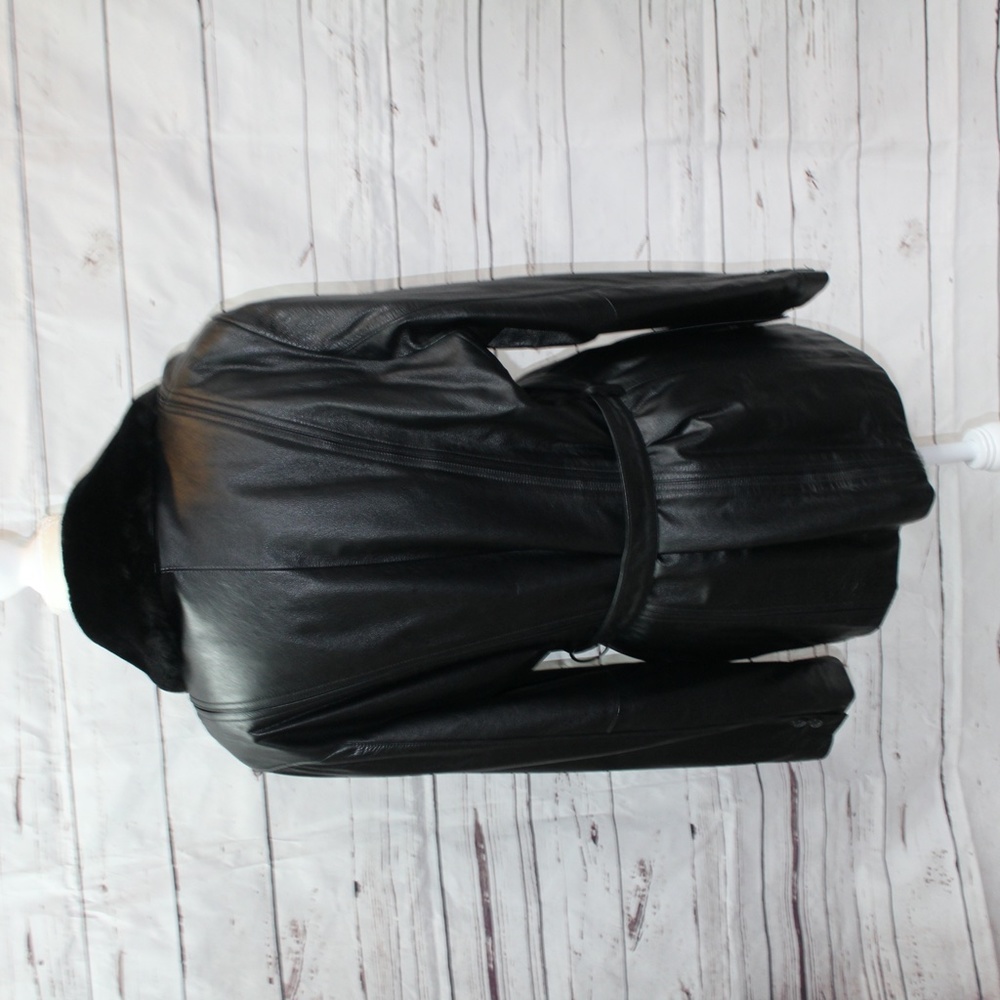 Modern Essentials Leather and Fur Coat Size L - Picture 6 of 8